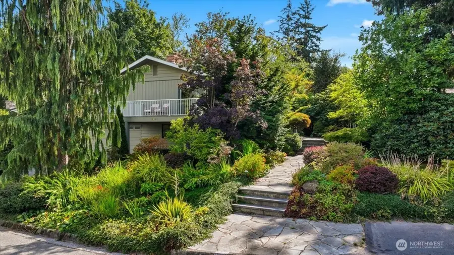 4731 NE 201st Place, Lake Forest Park, WA 98155 - #2