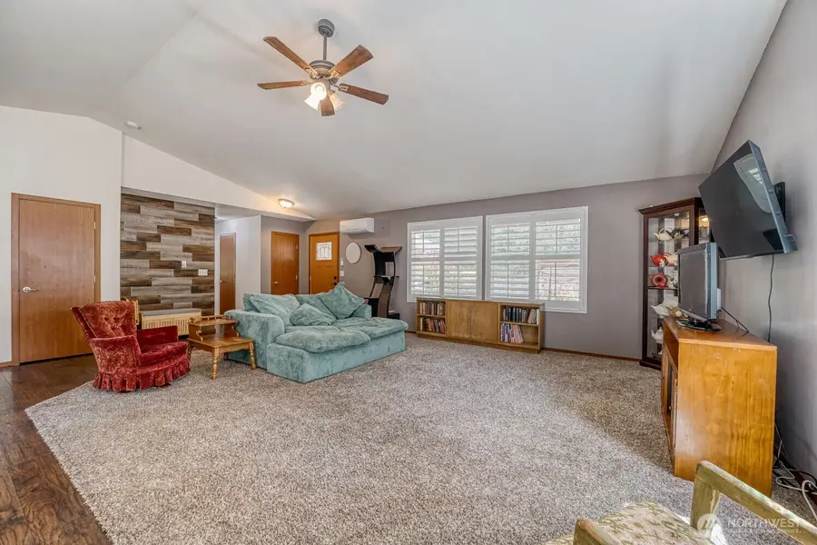 23402 60th Avenue E, Graham, WA 98338 - #3