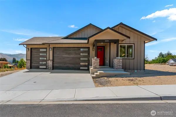 3240 NW Brianna Avenue, East Wenatchee, WA 98802