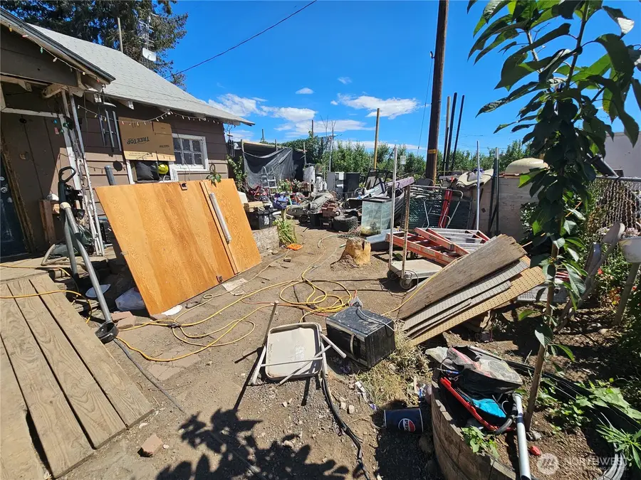 531 Columbia Street, Parker, WA 98939 - #2