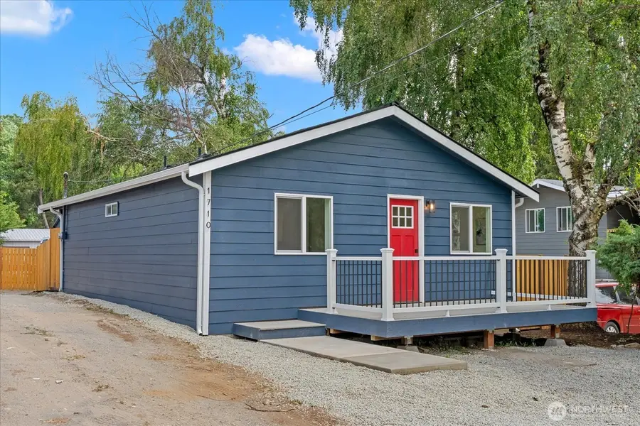 1710 SW 106 Street, Seattle, WA 98146 - #2