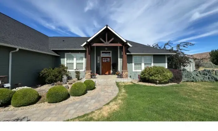 901 Hollow Creek Lane, Yakima, WA 98908 - #1