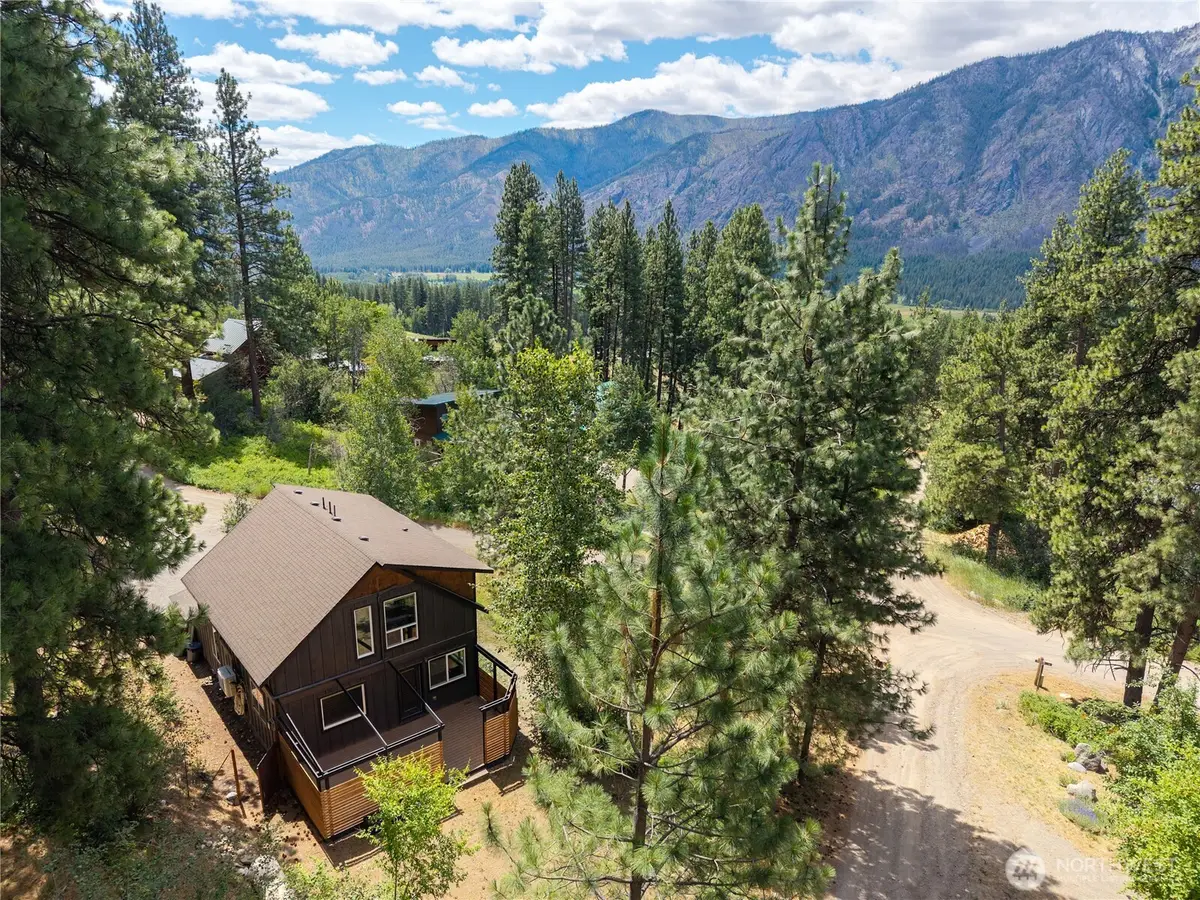 32 Crabapple Road, Winthrop, WA 98862 - #1