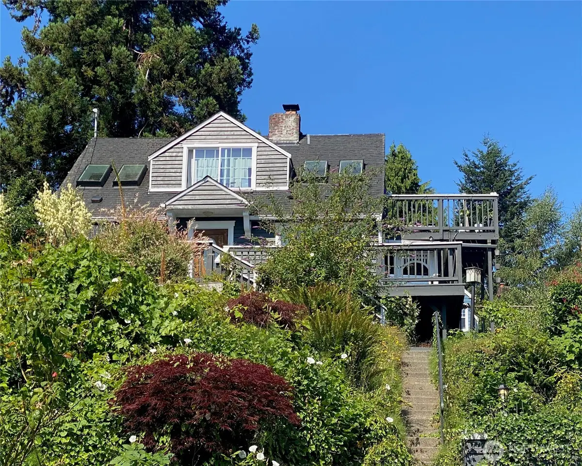12321 42nd Avenue Ne, Seattle, WA 98125 - #1