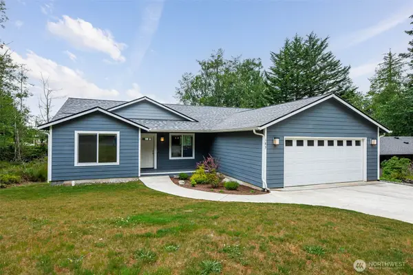183 Rainier Lane, Port Ludlow, WA 98365