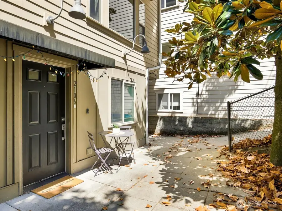 2106 E Terrace Street, Seattle, WA 98122 - #3