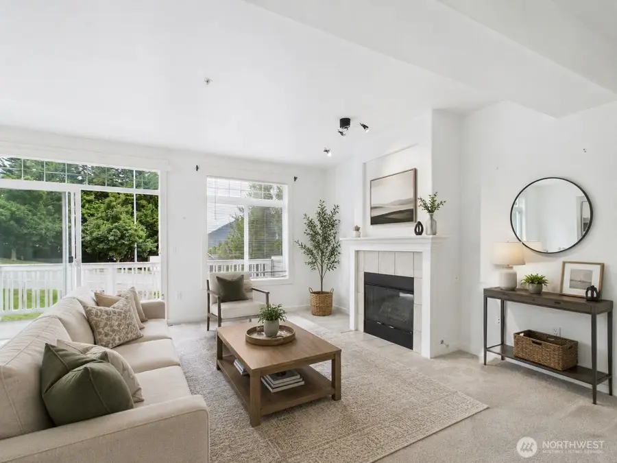 23120 SE Black Nugget Road #A6, Issaquah, WA 98029 - #3