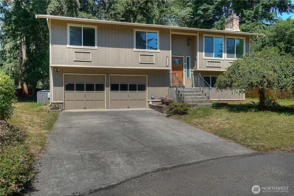 12608 215th Avenue Ct E, Bonney Lake, WA 98391