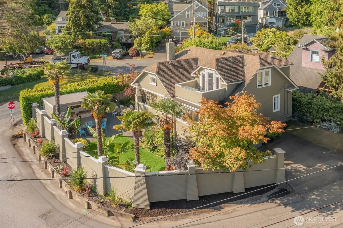 9835 Triton Drive Nw, Seattle, WA 98117 - #1