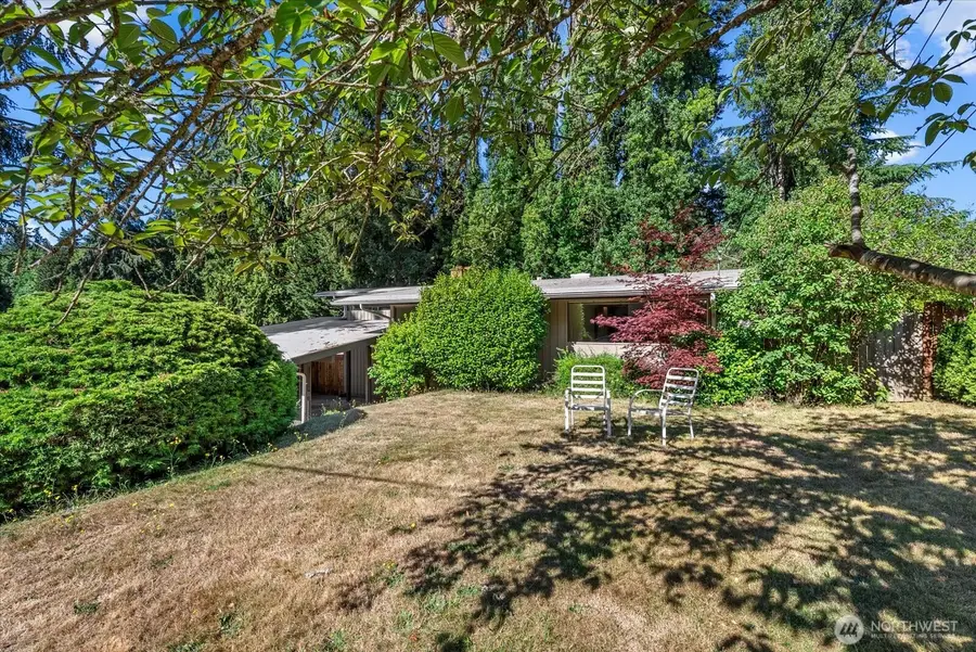 131 109th Avenue Se, Bellevue, WA 98004 - #2