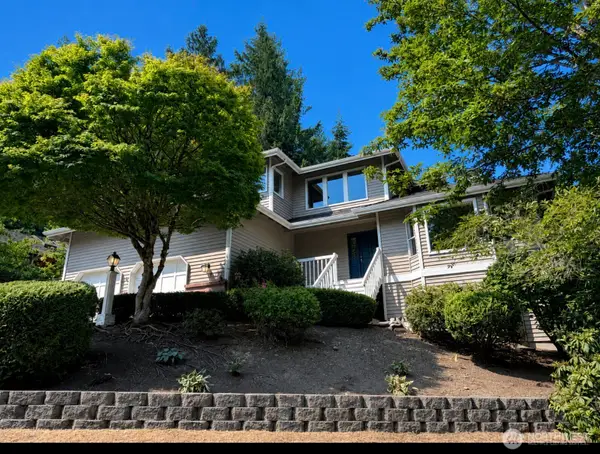 1819 221st Place Ne, Sammamish, WA 98074