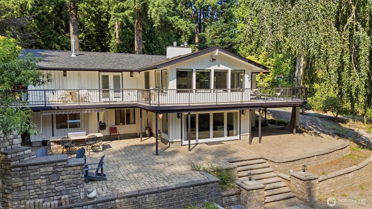 20425 Little Bearcreek Road, Woodinville, WA 98072 - #1