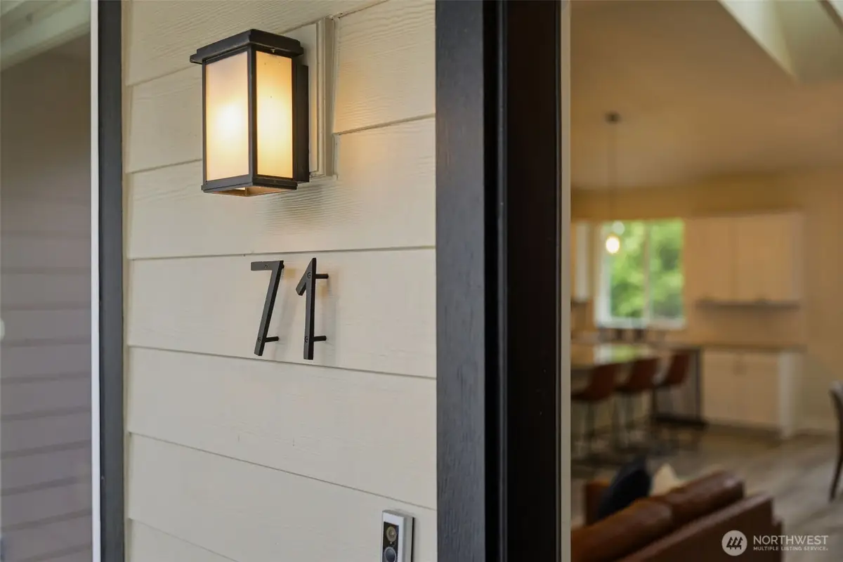 71 E Connemara Way, Shelton, WA 98584 - #1