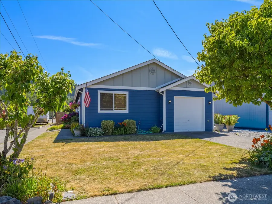 402 Factory Street Se, Orting, WA 98360 - #2