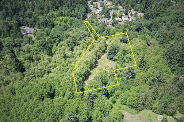 10611 33rd Avenue Ct Nw, Gig Harbor, WA 98332