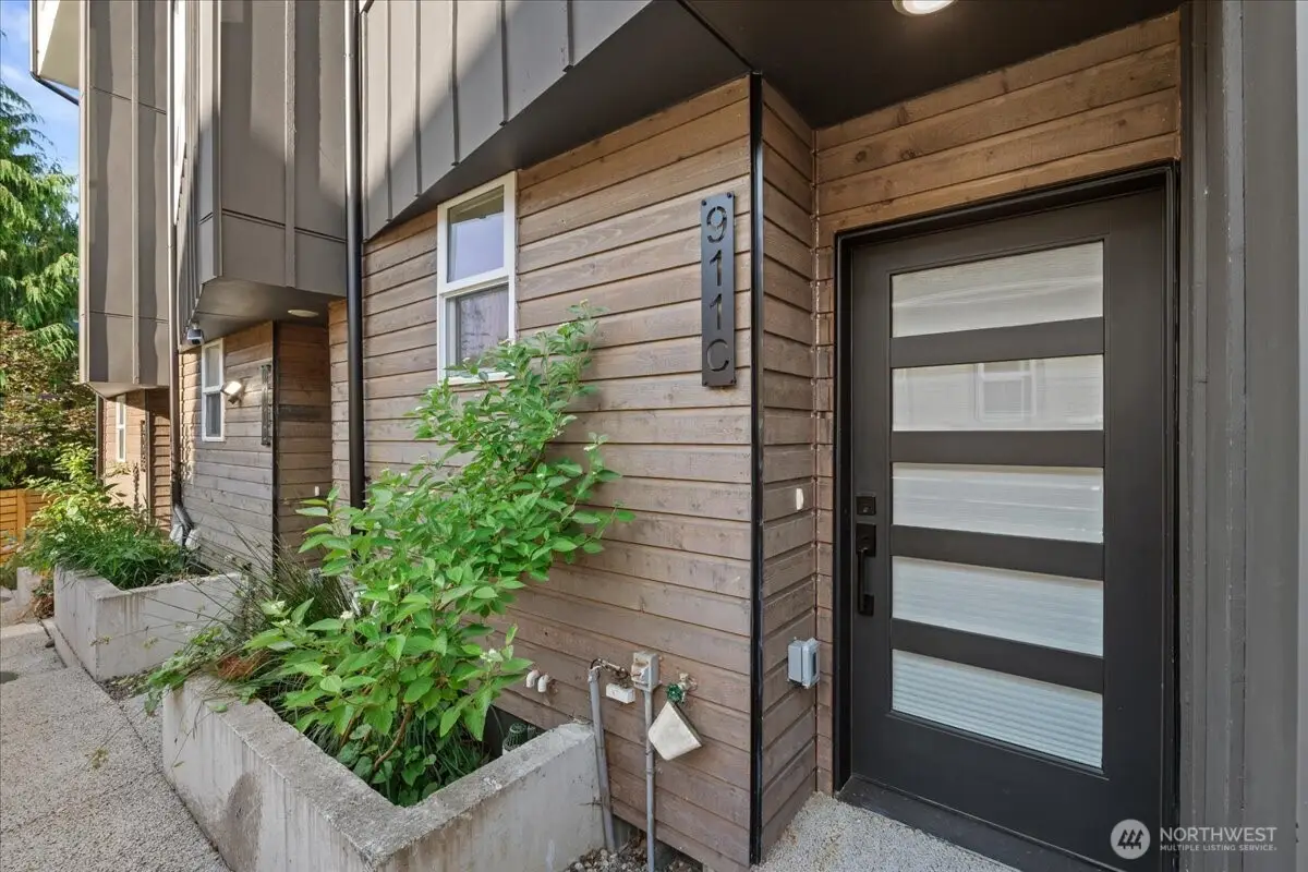 911 NE 70th Street #C, Seattle, WA 98115 - #1