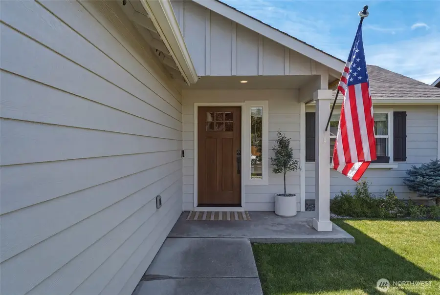 1251 SW Greeley Street, College Place, WA 99324 - #3