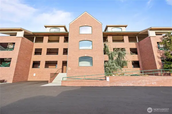 300 Columbia Pt Drive #D101, Richland, WA 99352