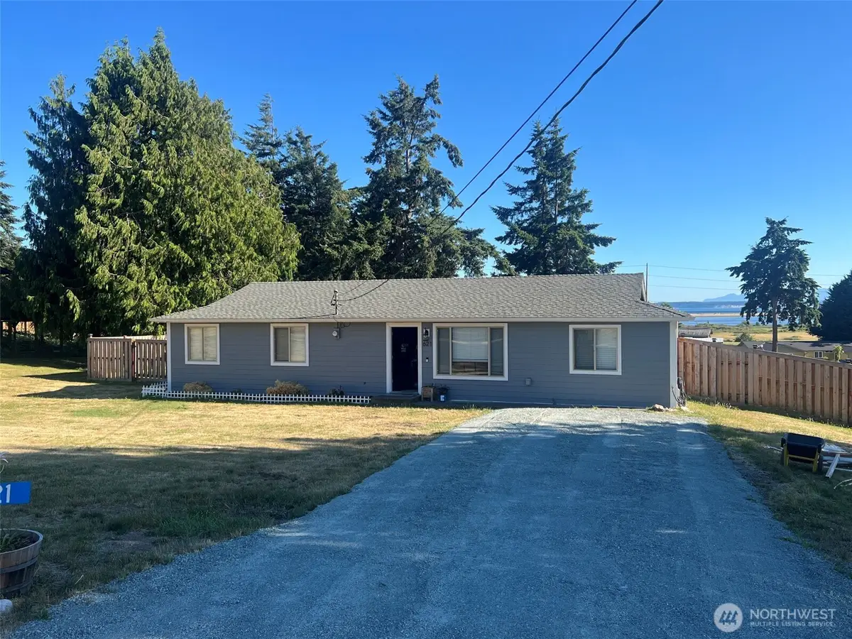 621 Crockett Lake Drive, Coupeville, WA 98239 - #1