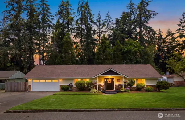 6106 Hillcrest Drive Sw, Lakewood, WA 98499