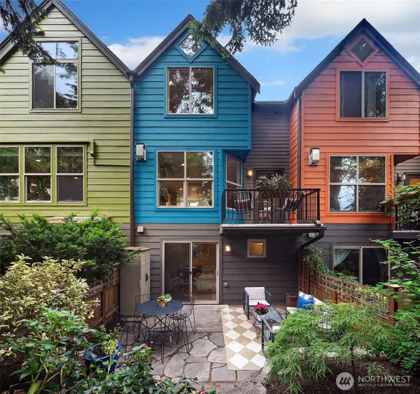 3425 Meridian Avenue N, Seattle, WA 98103