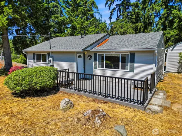 842 SW 305th Street, Federal Way, WA 98023