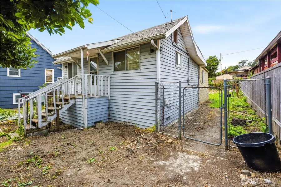 5307 16th Avenue S, Seattle, WA 98108 - #3