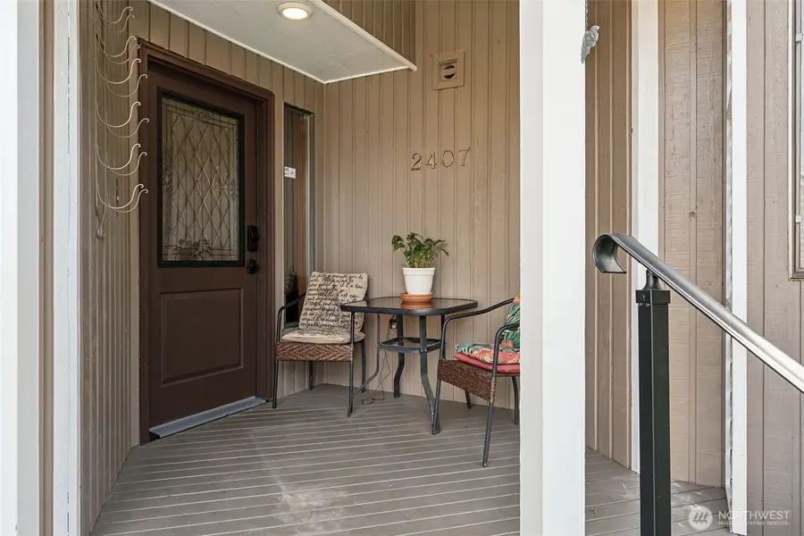 2407 SE 8th Place, Renton, WA 98055 - #3