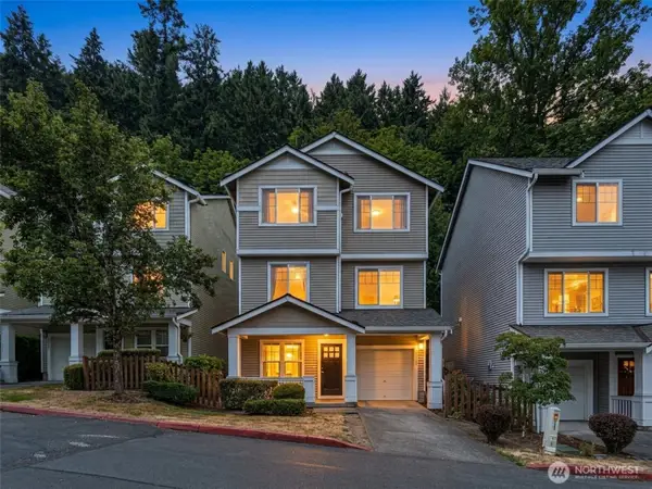 21251 S 40th Place #45, SeaTac, WA 98198