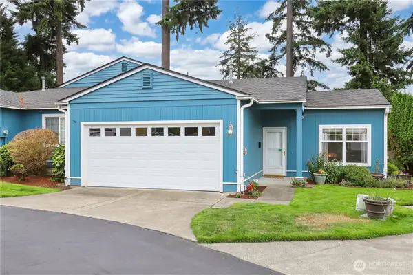 222 105th Street E, Tacoma, WA 98445