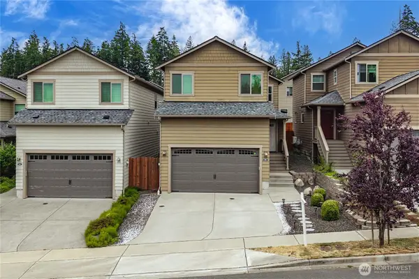 391 NE Ohenry Court, Poulsbo, WA 98370