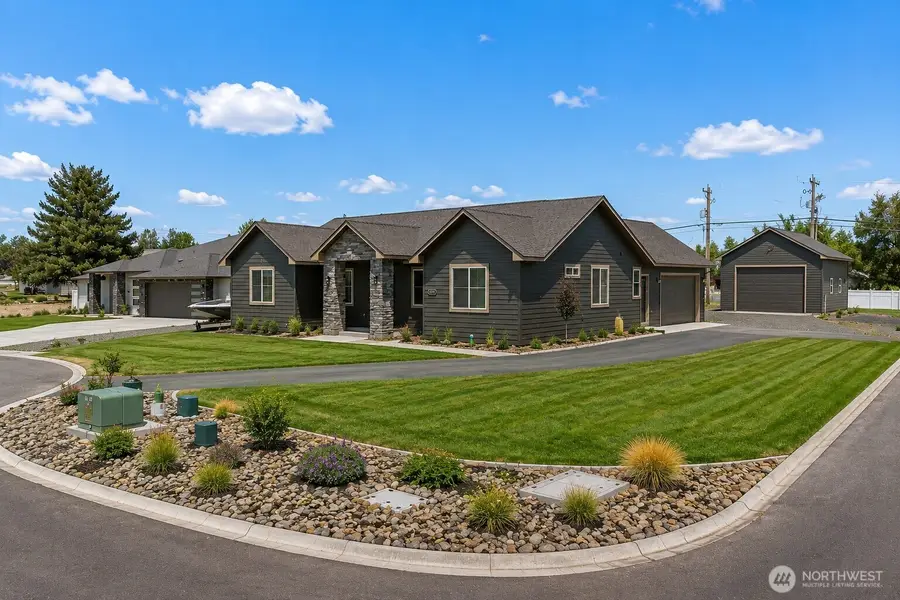 6427 2.05 Road, Moses Lake, WA 98837 - #2