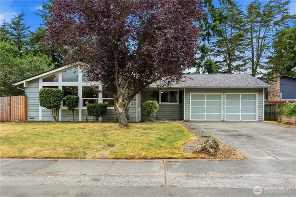3705 SW 338th Place, Federal Way, WA 98023