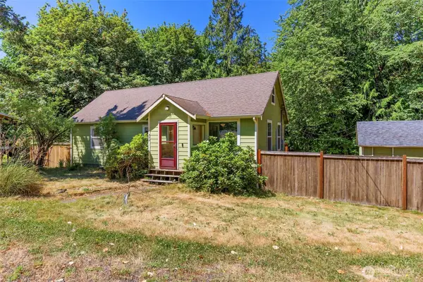 932 Retsil Road, Port Orchard, WA 98366