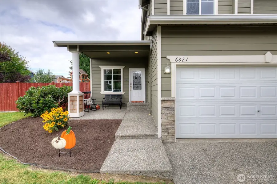 6827 278th St Nw, Stanwood, WA 98292 - #3