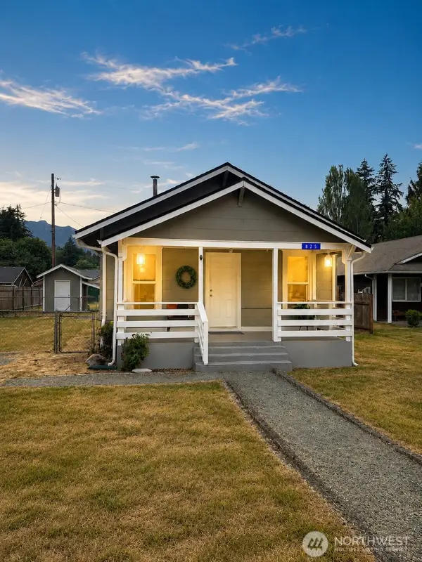 825 Givens Avenue, Darrington, WA 98241