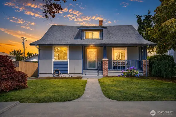 1823 S Adams Street, Tacoma, WA 98405