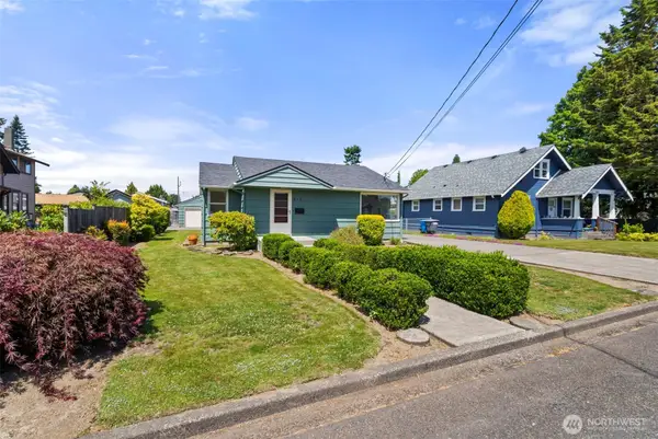 919 6th Avenue Sw, Puyallup, WA 98371