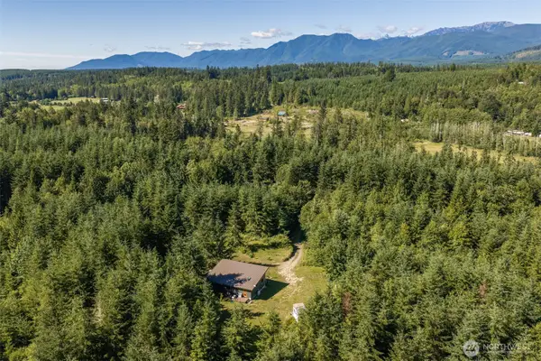 1833 Eaglemount Road, Port Townsend, WA 98368