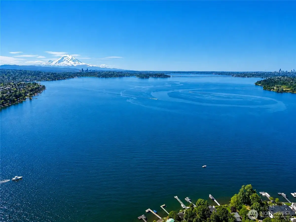 11324 83rd Place Ne, Kirkland, WA 98034 - #1