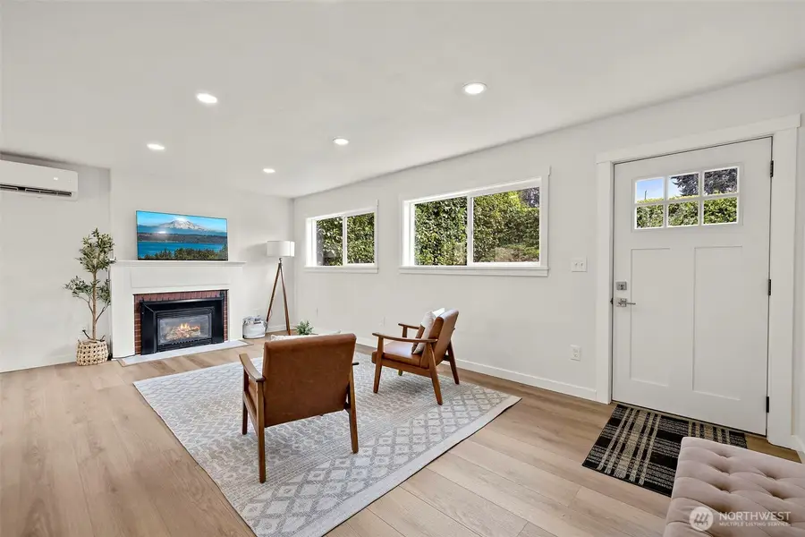 7056 S 128th Street, Seattle, WA 98178 - #3