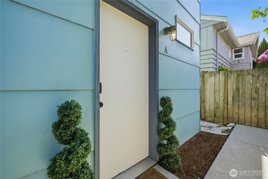 9054 17th Ave Sw, Seattle, WA 98106 - #2