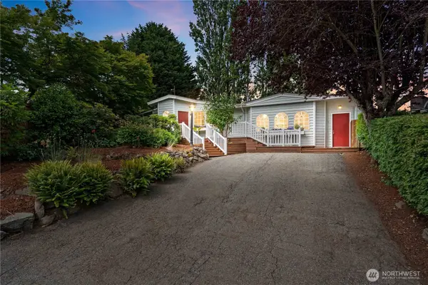30225 5th Avenue S, Federal Way, WA 98003