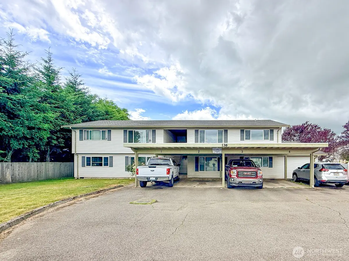 136 Mckean Court, Enumclaw, WA 98022 - #1