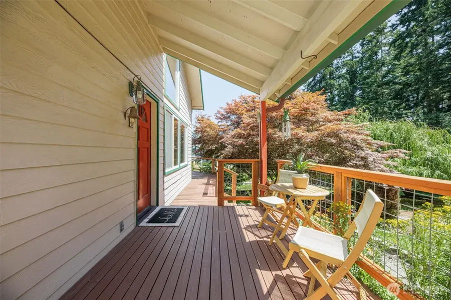 5296 Slocum Way, Freeland, WA 98249 - #3