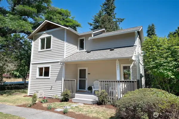 1605 N 183rd Street, Shoreline, WA 98133