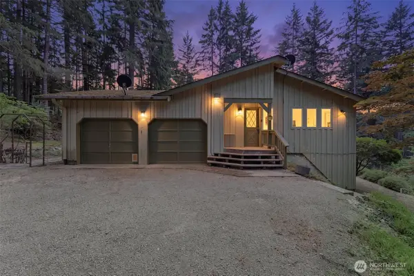 10500 SW Wicks Lake Rd, Port Orchard, WA 98367