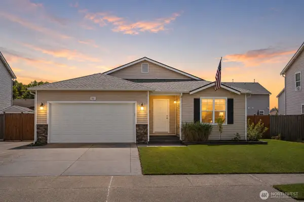 212 Mazza Street Ne, Orting, WA 98360