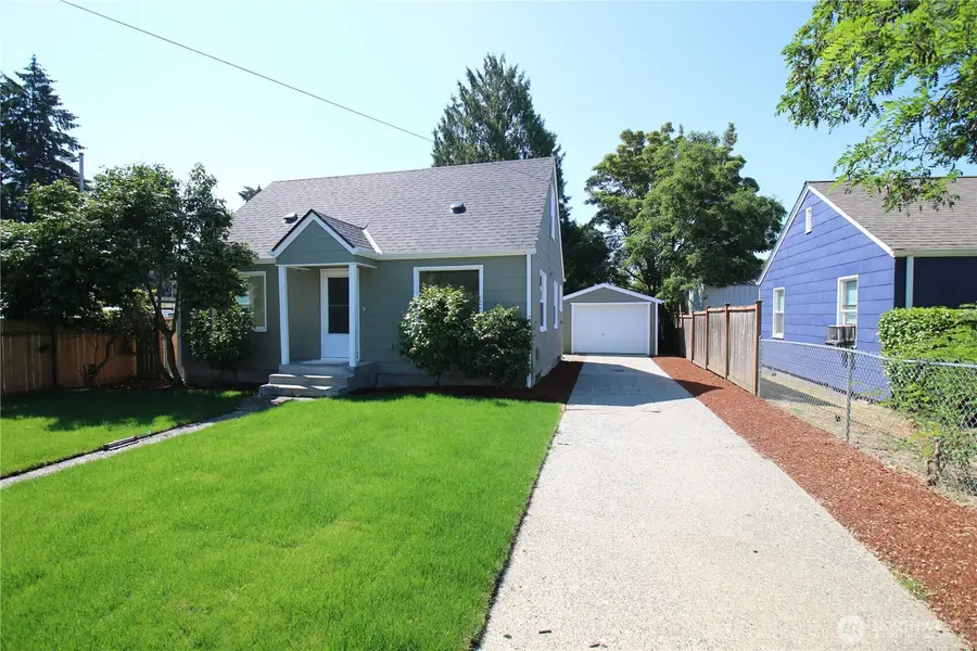 818 118th Street S, Tacoma, WA 98444 - #2