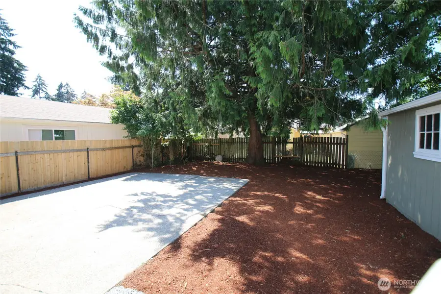 818 118th Street S, Tacoma, WA 98444 - #3